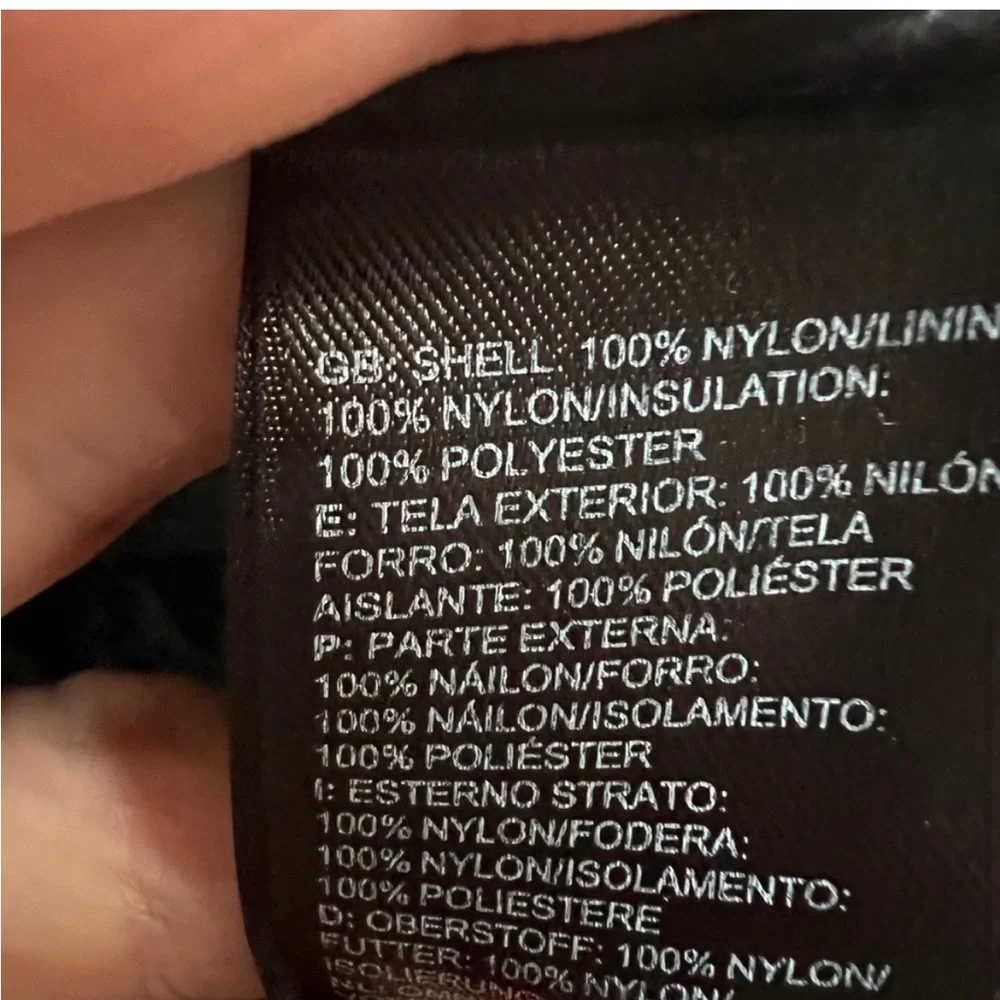 North Face Women's Thermoball Vest - Black - Picture 3 of 3